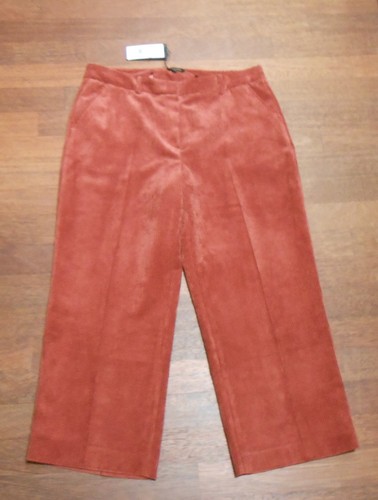 Neu etikett rostrote - neu,