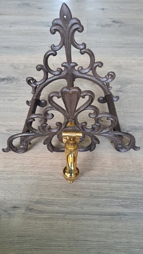 Schlauchhalter mit wasserhahn - schlauchhalter,