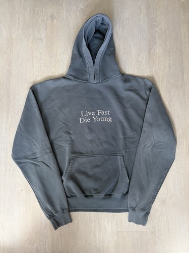 Lfdy live fast die young - live,
