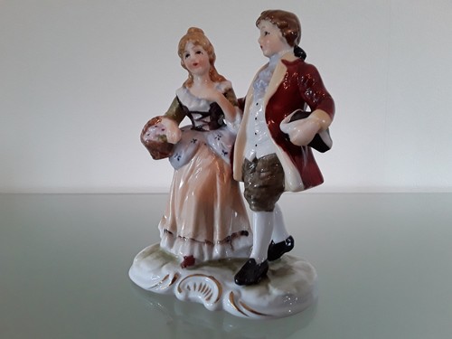 Porzellanfigur pärchen - -,