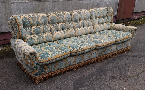 Altes tolles großes sofa - großes,