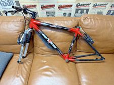 Sintesi X-Wing MTB Rahmen