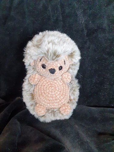 Igel fluffy klein amigurumi - fluffy,