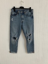 Levi’s 501 Slim Destroyed