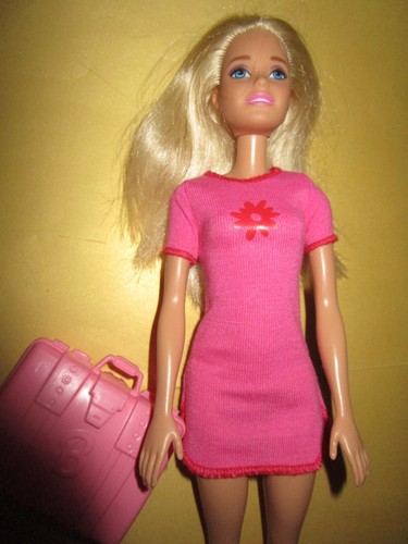 B1476 blonde barbie mattel - blonde,