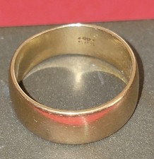 Schöner Klassicher Gelb Gold