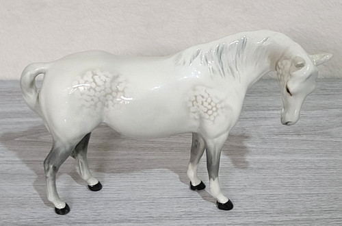 Beswick große stute mit blick - große,