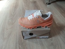 ON Cloudventure Damen