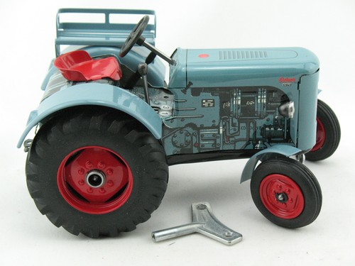 Blechspielzeug traktor - blechspielzeug, -traktor