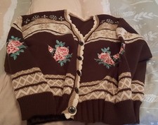 Damenstrickjacke Folklore Art