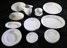 Arabia Lumikukka Geschirrset