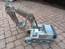 O&K RH 25.5 RC-Bagger Hydraulik Schaufel Maßstab 1:14,5 unlackiert von Robbe