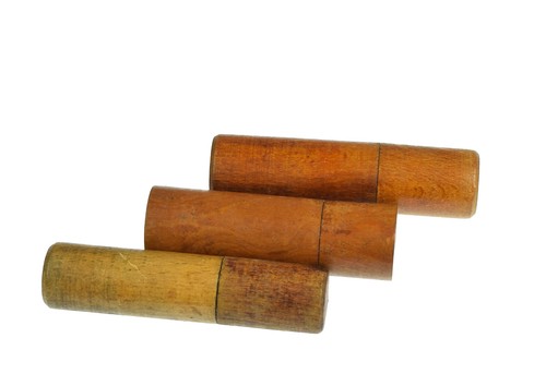 Alte dosen aus holz - alte,
