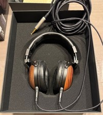 FOSTEX TH610  High-End Kopfhörer, 5 Hz- 45 KHz, 25 Ohm, 50mm Membran, Walnuß