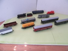 Posten Konvolut  11 x  LIMA H0 Modelleisenbahn Lokomotiven Wagen Personenwagen