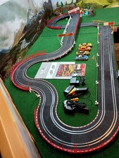 scx compact 1:43 Strecke mit 2