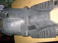 Suzuki Katana AY50 Beinschild