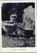 50554426 - Kochen am Zelt