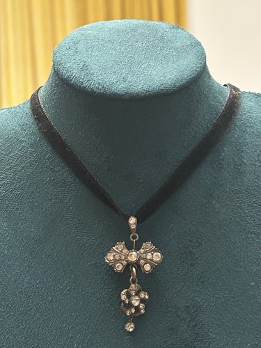 Antiker anhänger choker - antiker,
