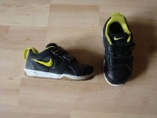 NIKE Schuhe 22 NEON schwarz
