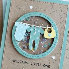 Baby Kleider Wäscherei Metall