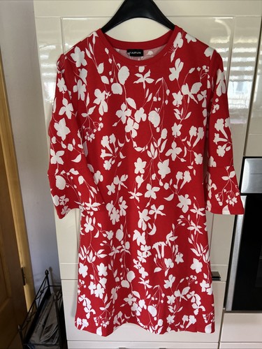 Schönes kleid von - kleid, gr