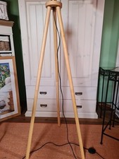 Lampenschirmständer Holz Zur