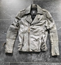 Neuwertige antikgraue