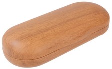 Rotbraunes Hartschalenetui mit