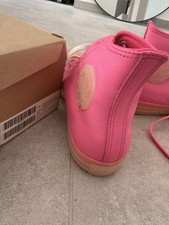Converse Chuck Taylor neon