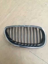 Original BMW E60 Nieren 5113 7065702 rechts / RIEGER-Tuning