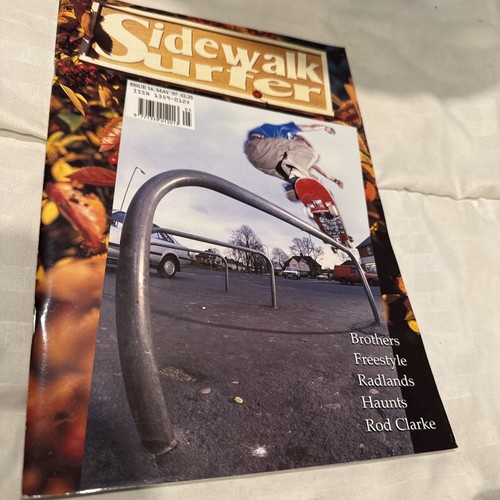 Sidewalk surfer magazine issue - surfer,