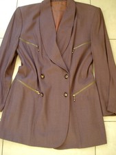 Wunderschöner, hochwertiger, fliederfarbener Blazer Gr.40/42 - neuwertig