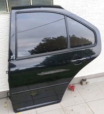 VW Bora Limo Tür hinten links L041 brillantschwarz schwarz komplett 1J5833055F