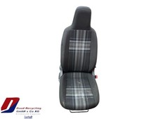 VW UP Sitz Vorne Rechts
