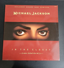 Michael Jackson In The Closet