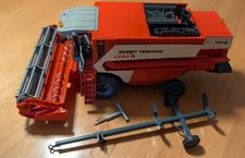 SIKU Farmer 4251 Massey Ferguson Mähdrescher CEREA 7278, 1:32