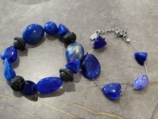 Wunderschöne blaue Armbänder von LBVYR