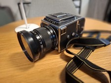 Analoge Mittelformatkamera Kiev 88 + MIR 26B