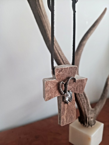 Anhänger hornfex kreuz - anhänger,