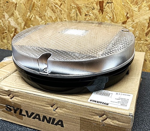 Karton mit sylvania - karton,