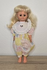 Nette Kunststoff Puppe DDR Doll 39 cm Schlafaugen Sammler Vintage 