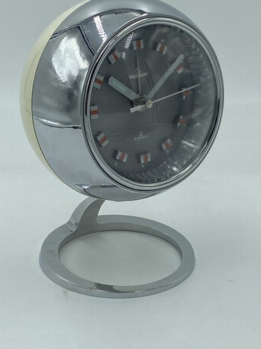 Fine vintage design wecker - fine,
