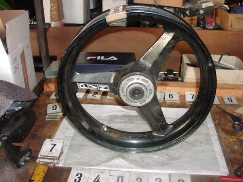 Honda cbr900 sc28 - honda, felge