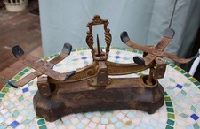 Alte Waage 5 kg  Gusseisen Original als Dekoration schön verziert