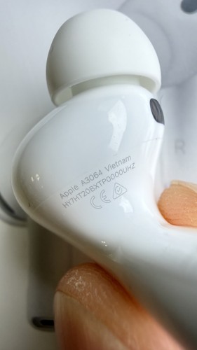 Apple a3064 airpods - pro, gen