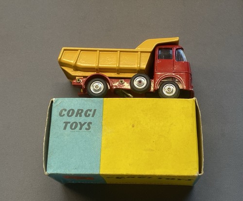 Corgi toys 458 erf - toys,