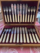 Fischbesteck für 12 Personen