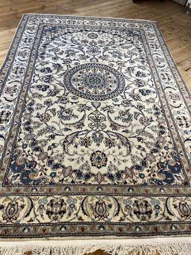 Orientteppich nain 9la mit - nain,