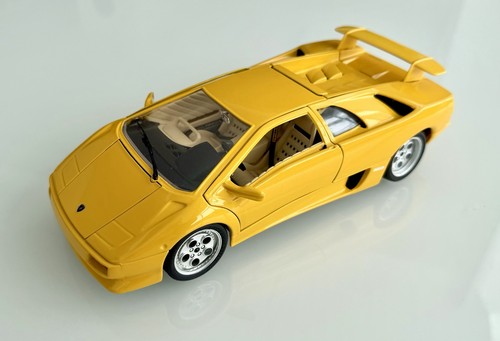 Bburago lamborghini - 1:18,